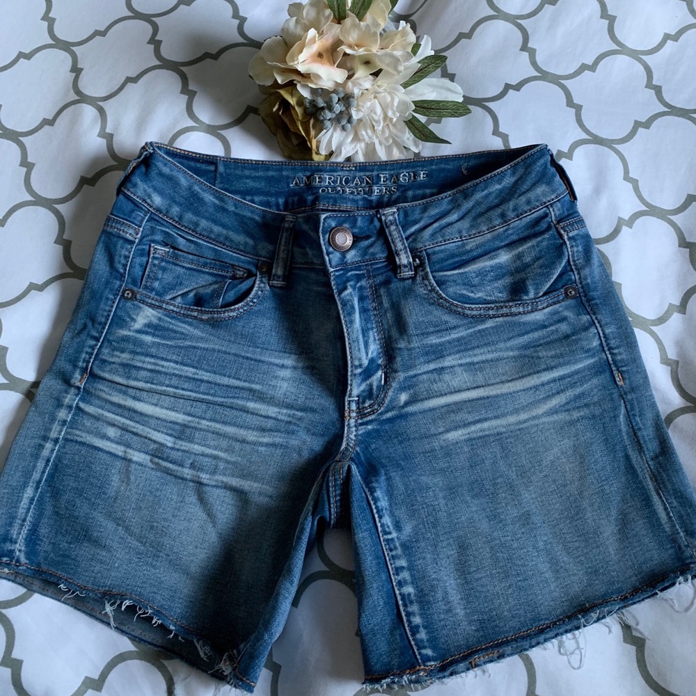 American eagle 🦅 blue shorts